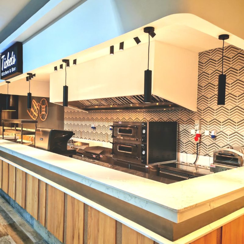 Westgate Cinema F&amp;B Outlet